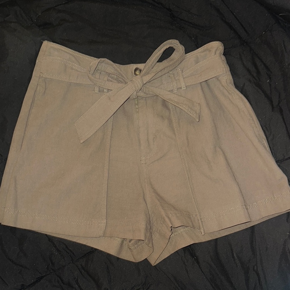 Women's Tan Shorts